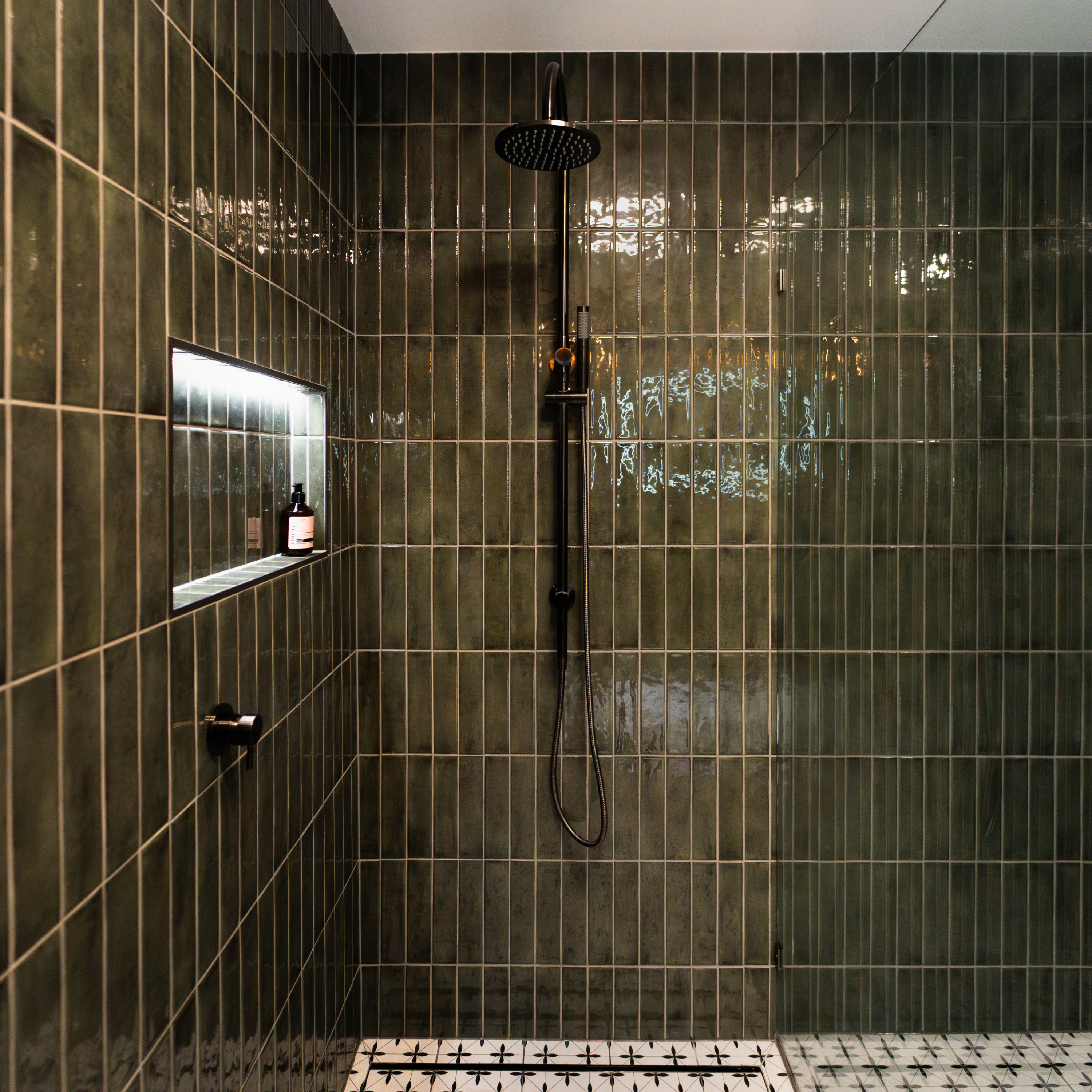 Memory Moss Green Gloss Subway