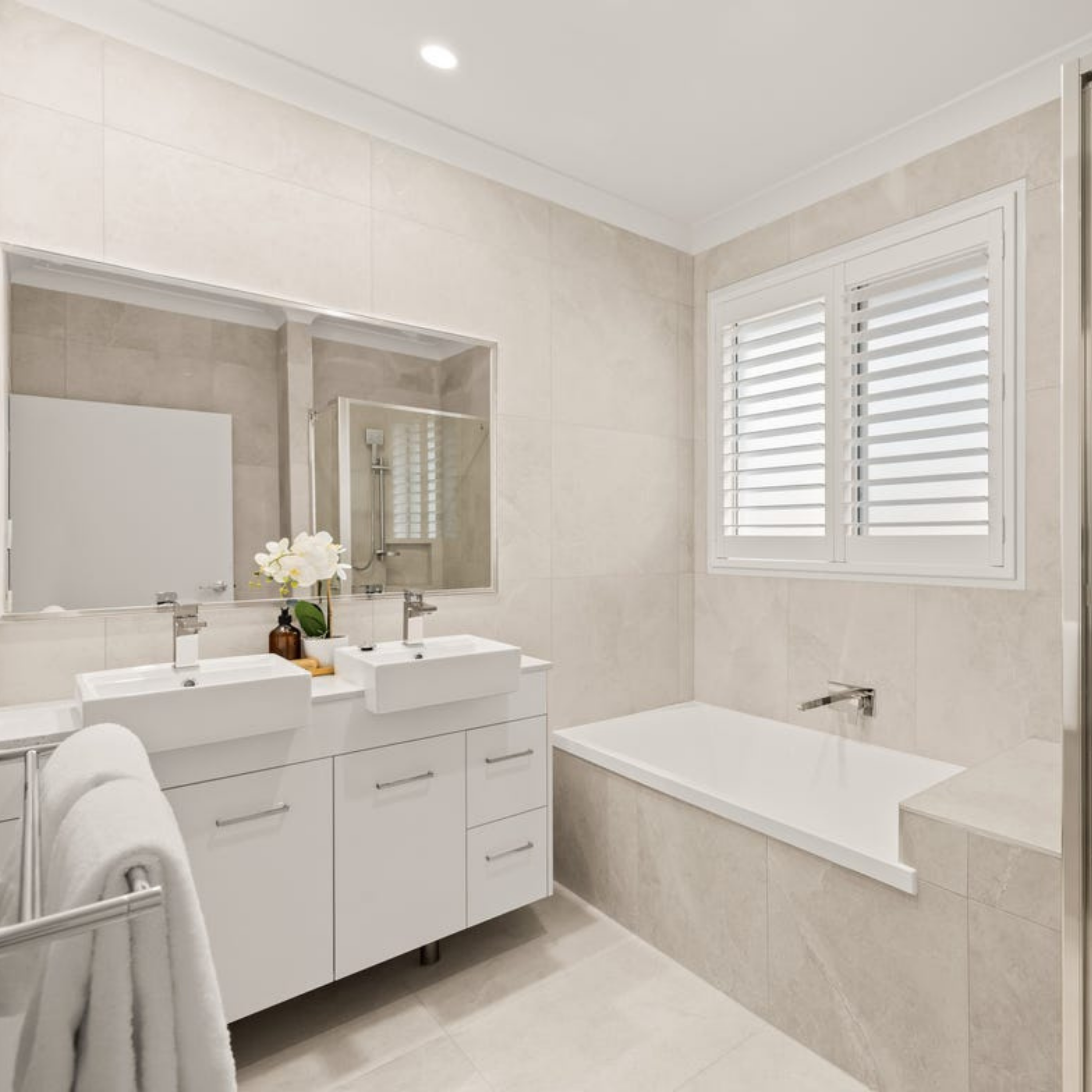 French Stone Bianco Travertine In Out