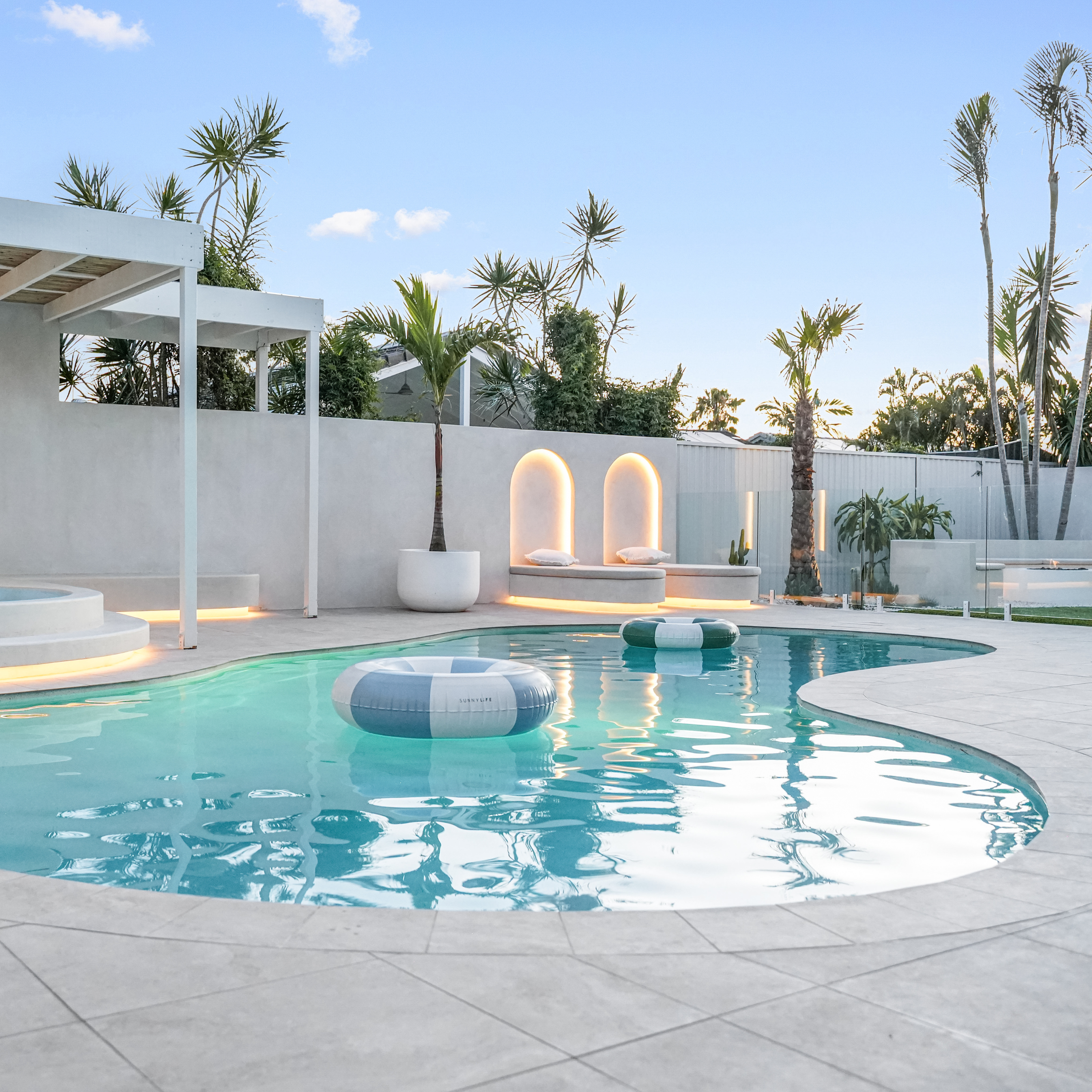 Norcia Travertine Beige External Paver