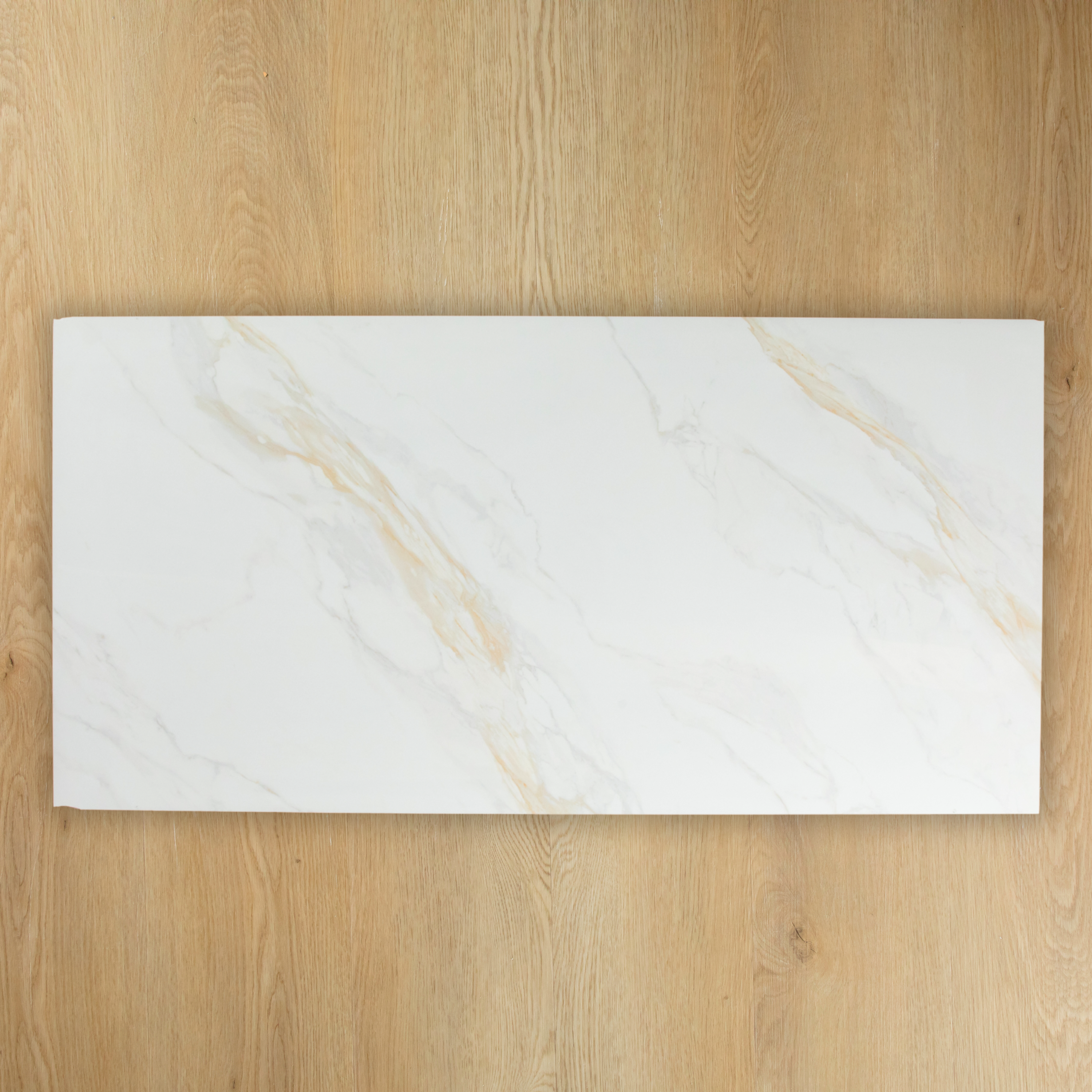 Carrara Golden Line Polished