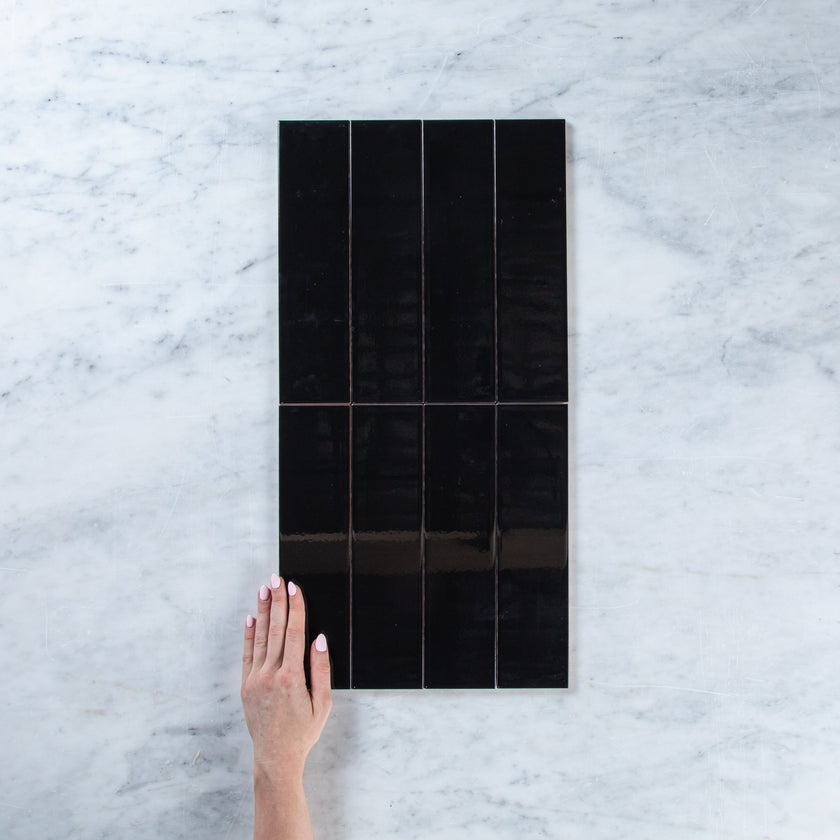 Black Gloss 75 x 300