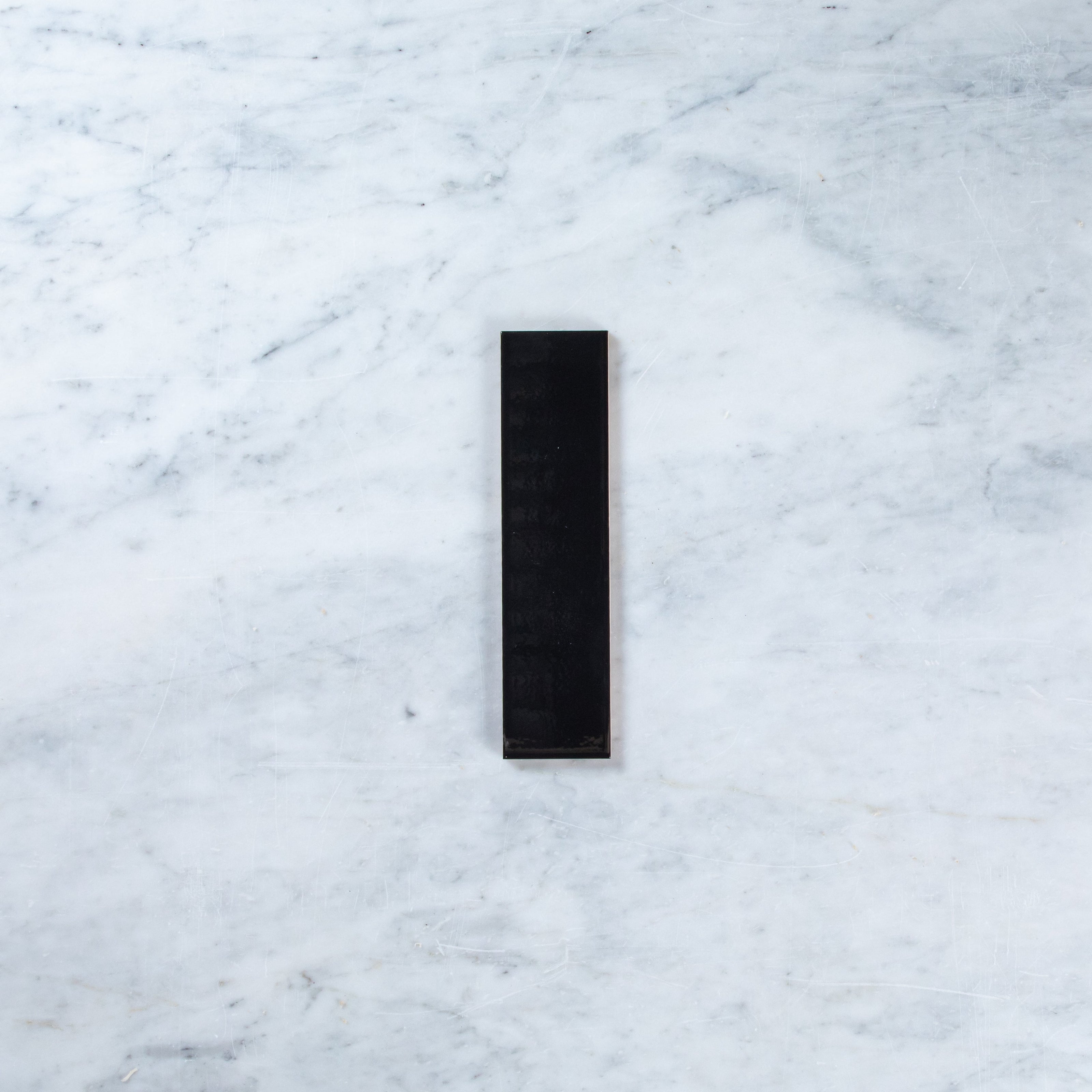 Black Gloss 75 x 300