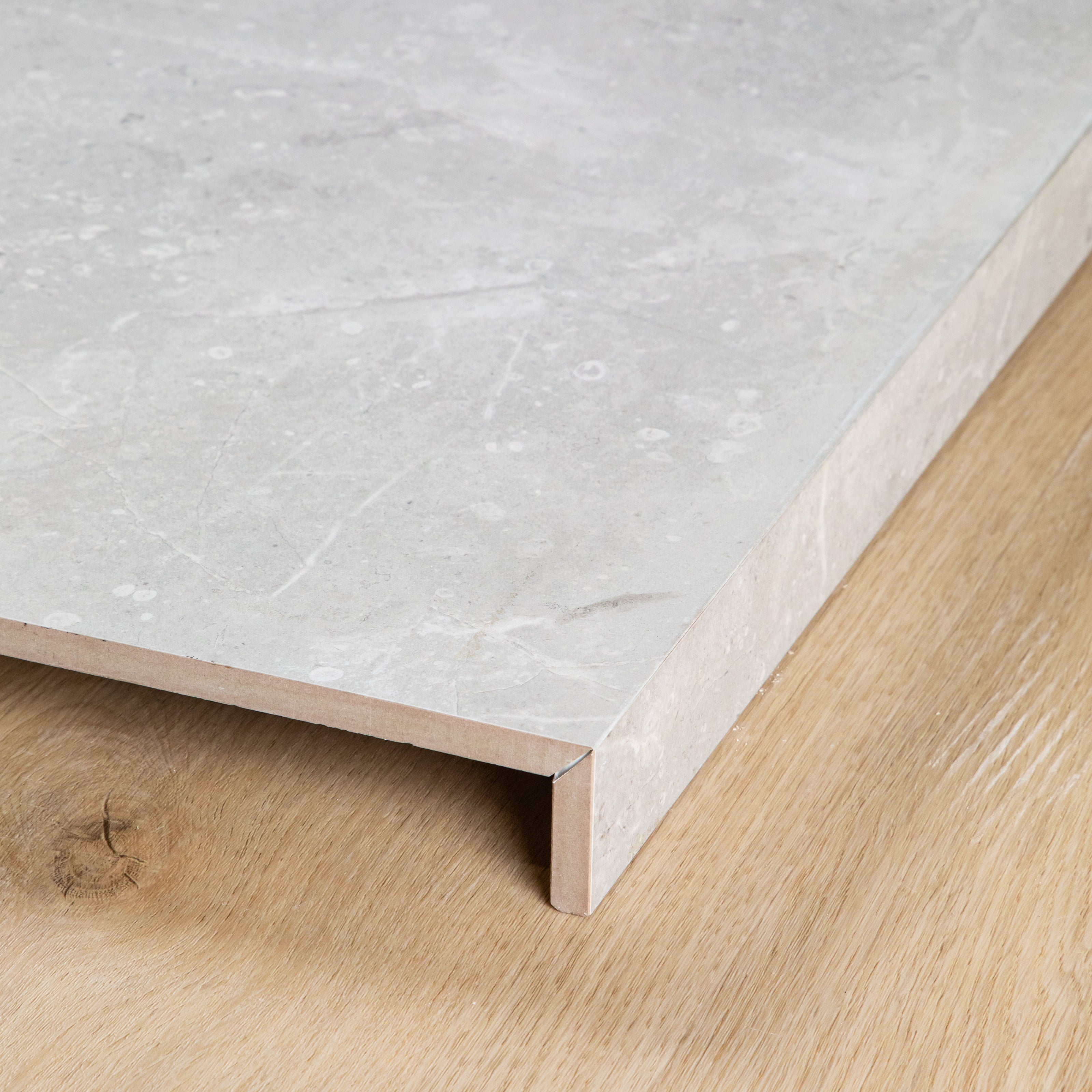 Bora Silver Drop Face Pool Coping