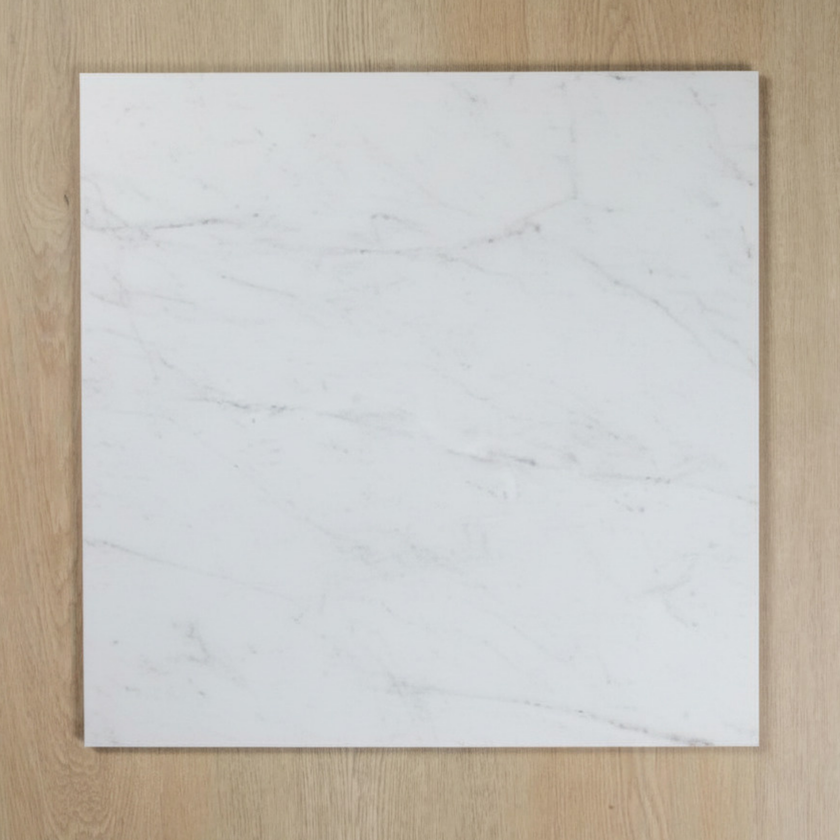 Carrara Luce Gloss