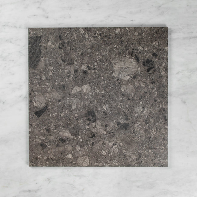 Ceppo Dark Grey In Out