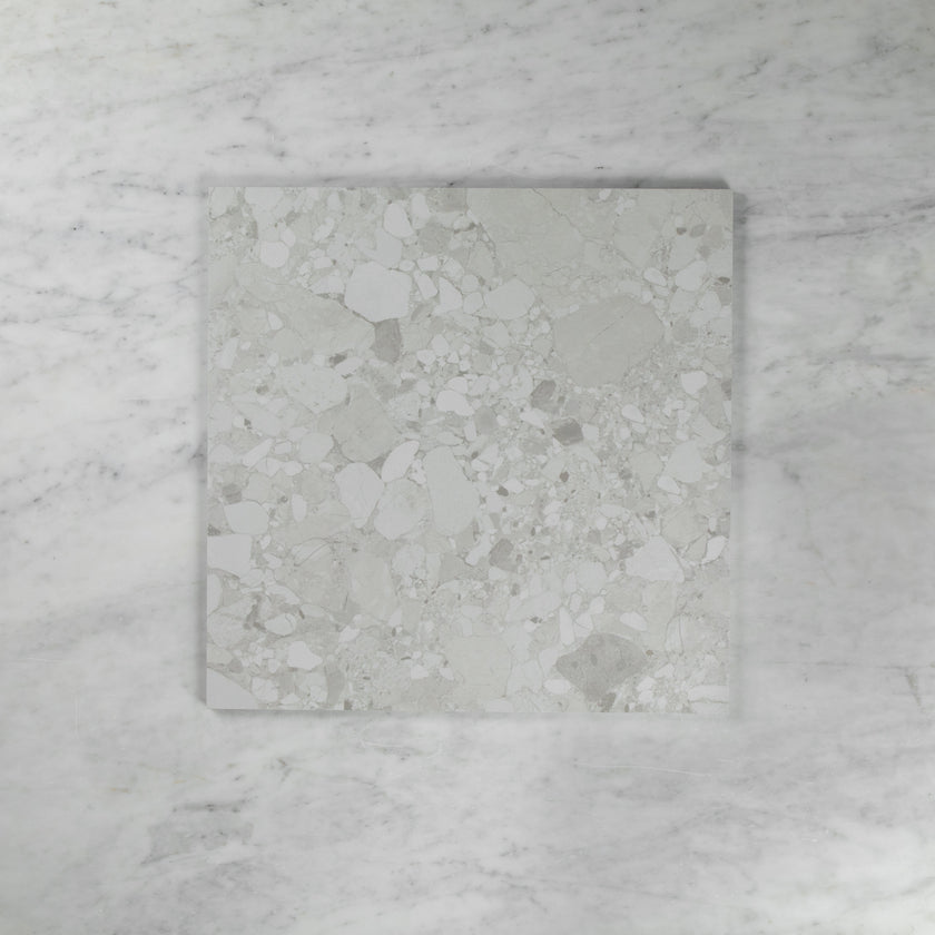 Cobbles White + Noosa White +  Clovelly Pearl Sage Kit Kat