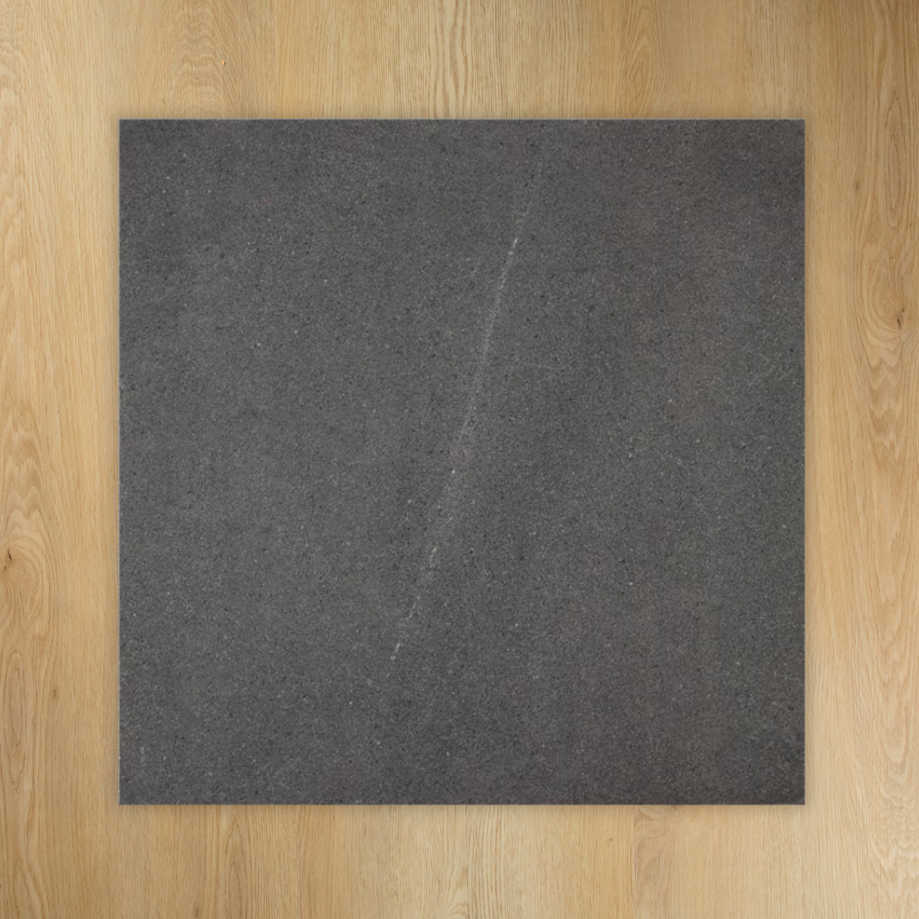 Bellevue Graphite In out