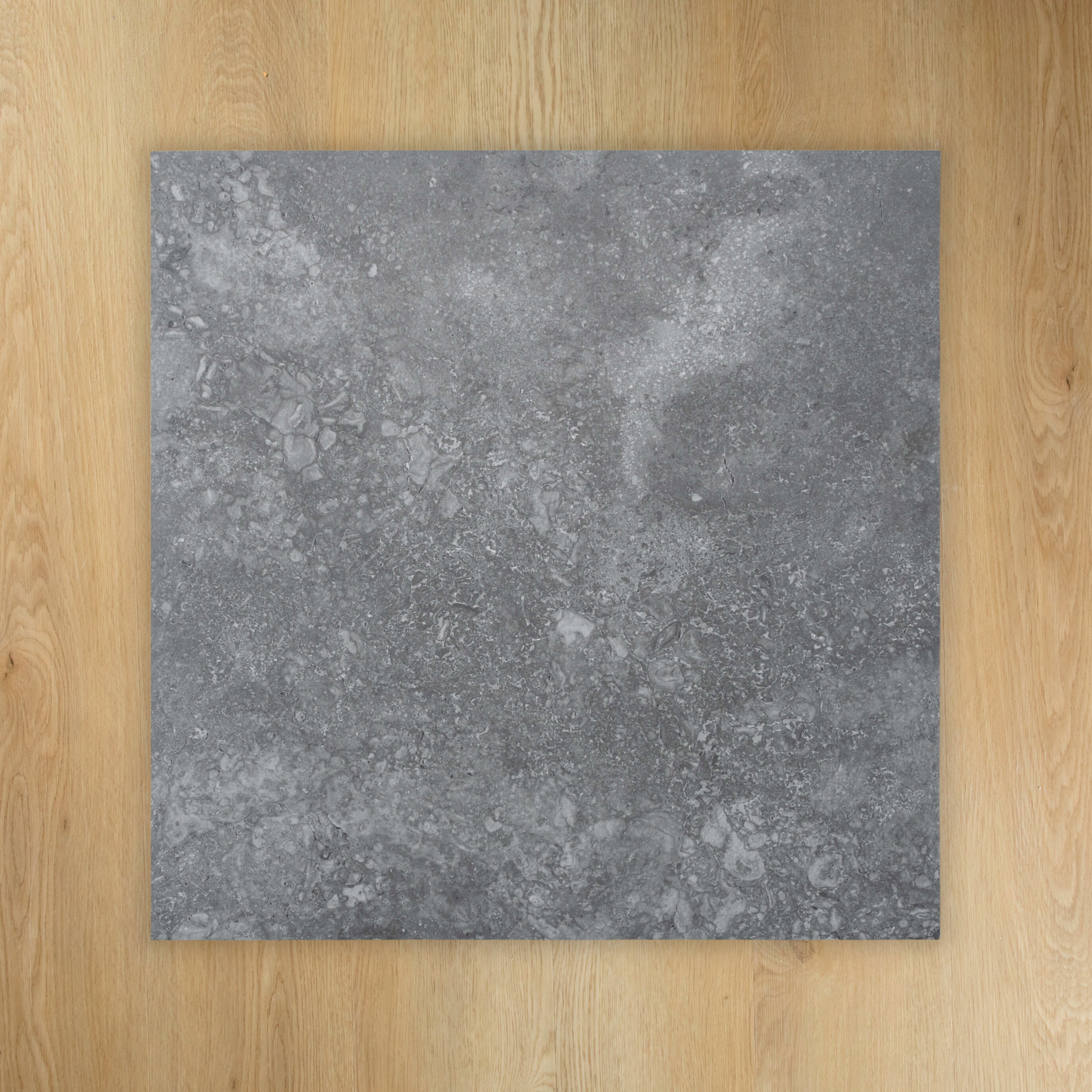 Dino Graphite In Out