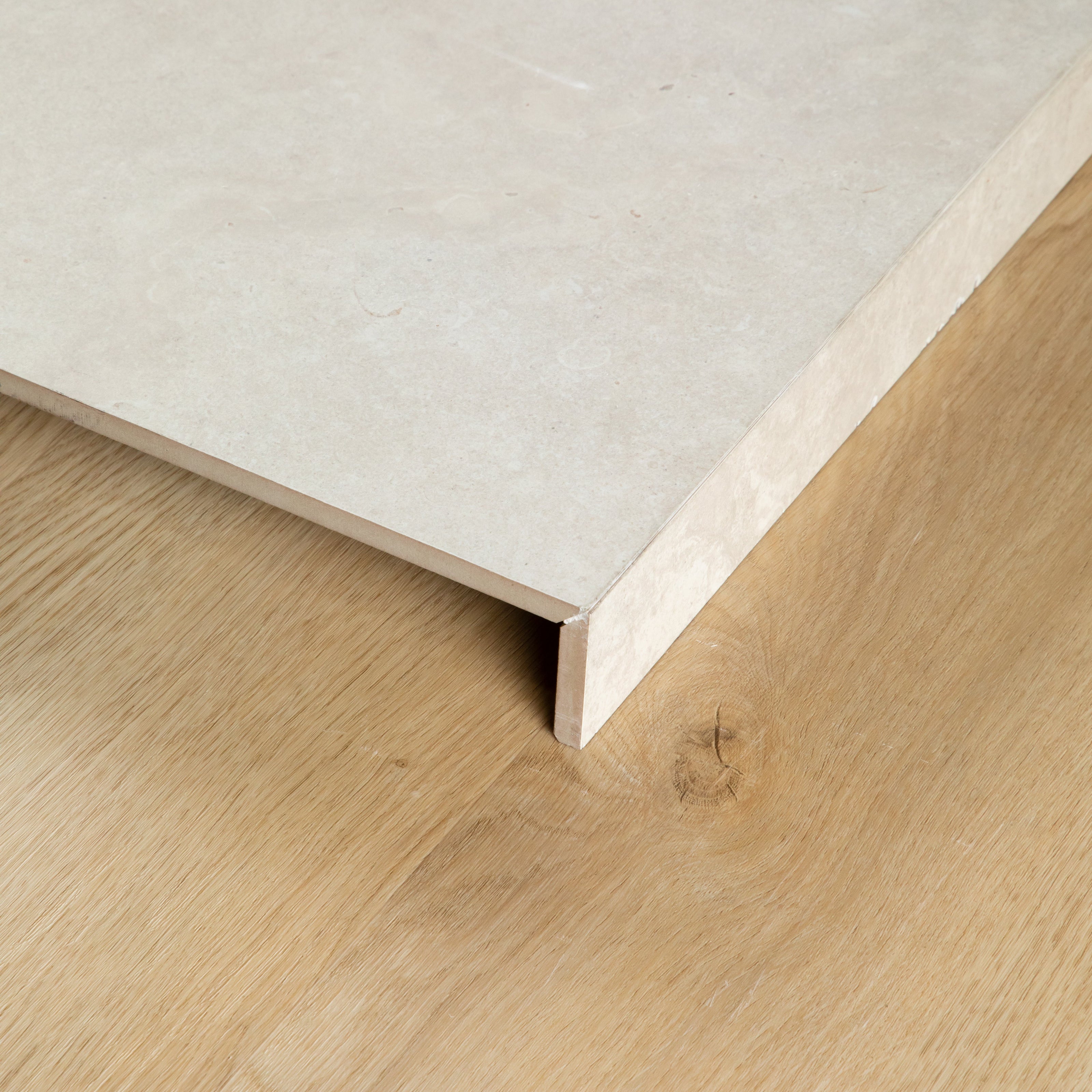 French Stone Bianco Drop Face Coping