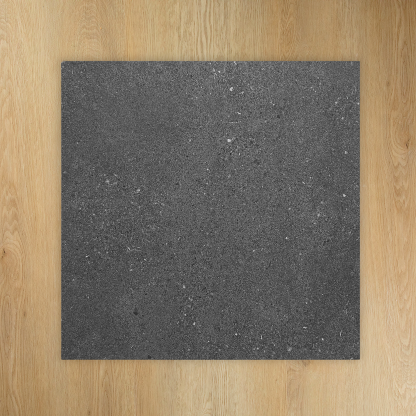 In Basaltina Charcoal Natural