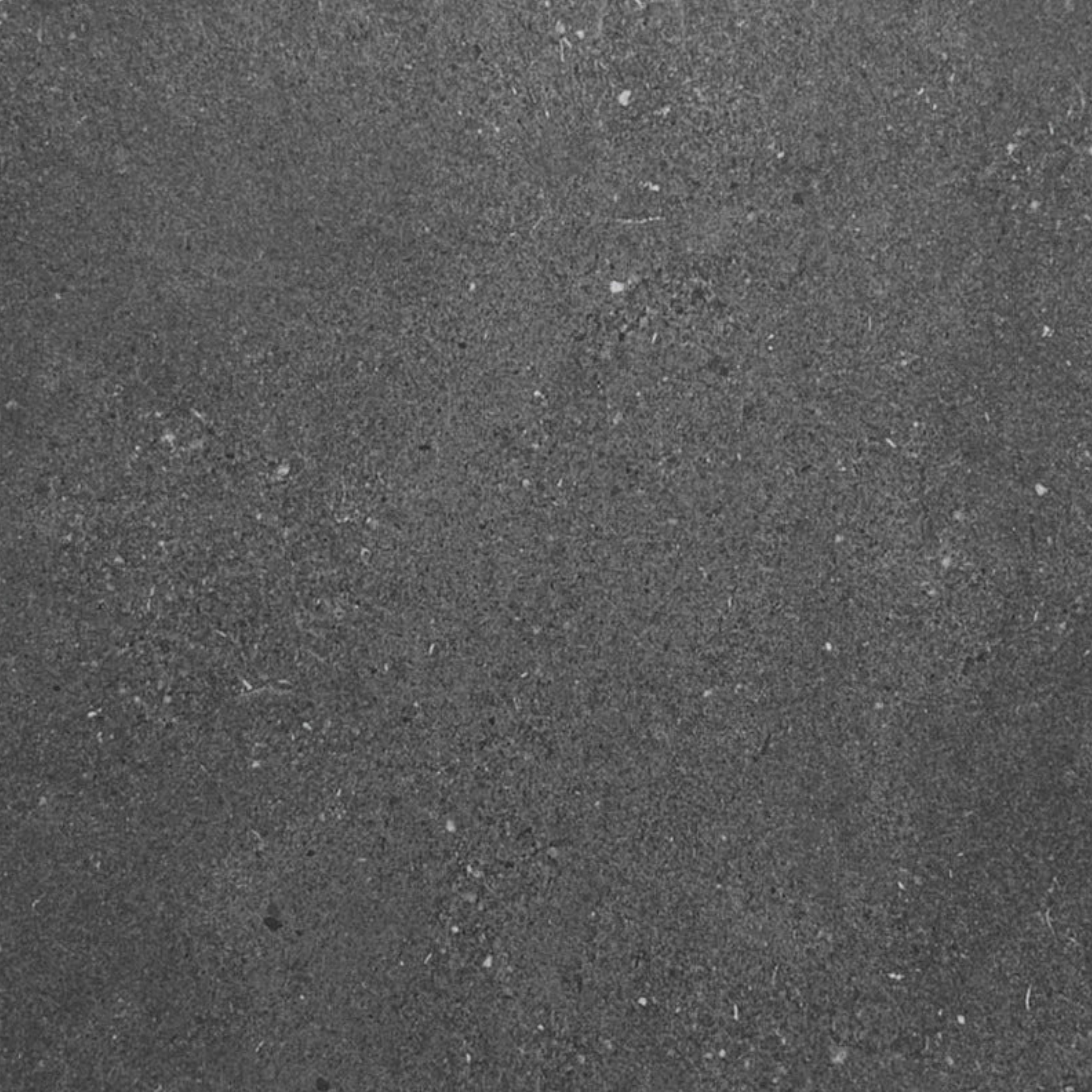 In Basaltina Charcoal Natural