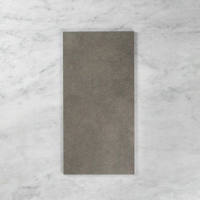 Lifestone Dark Grey External