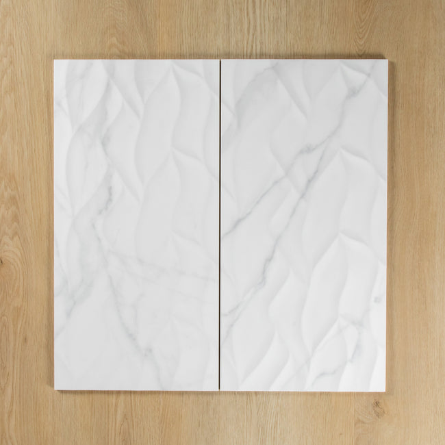 Light Calacatta Gloss Wave Feature