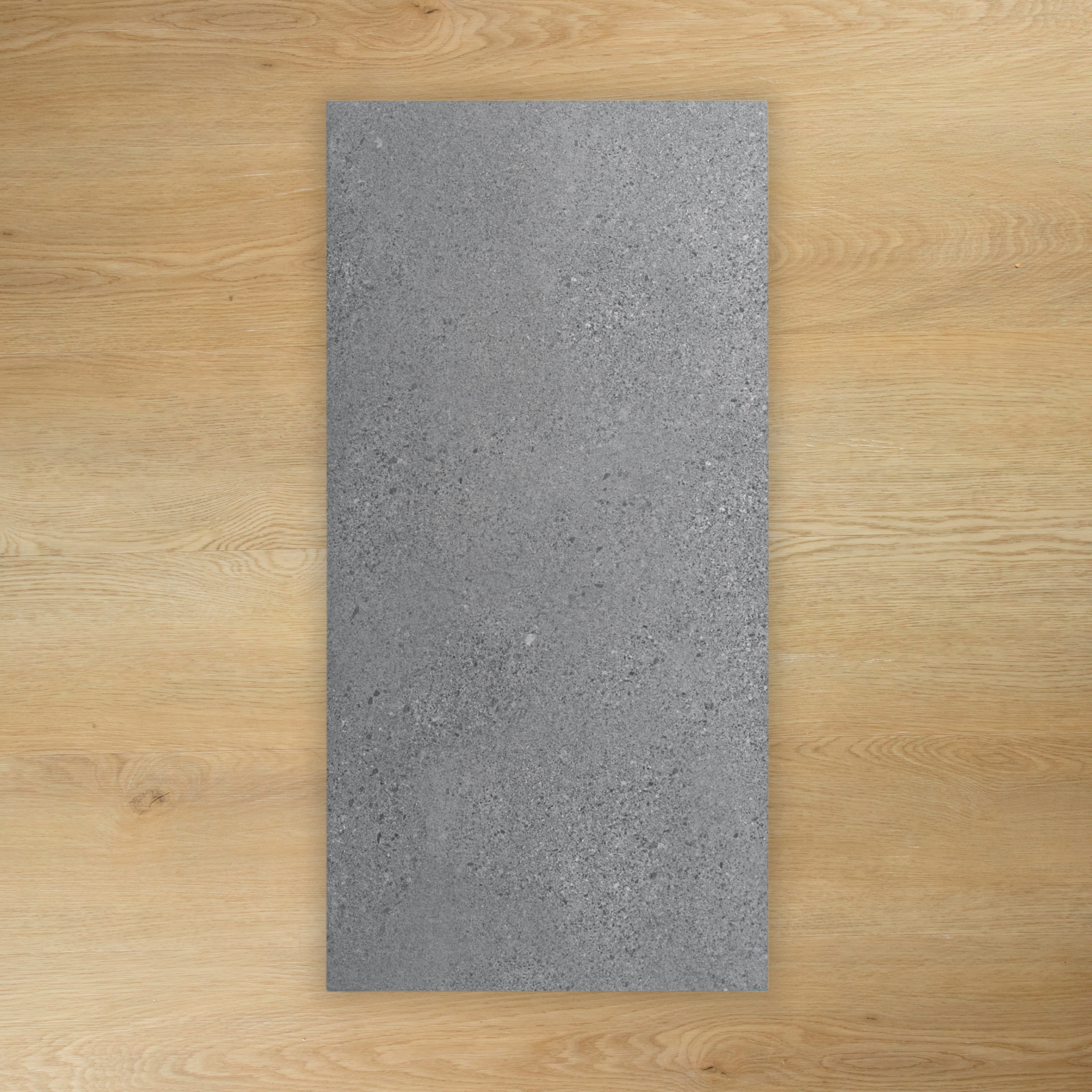 Moonstone Oyster External