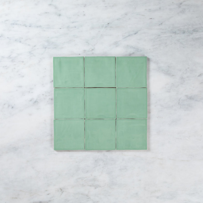 Noosa Eucalyptus Green Gloss Wave