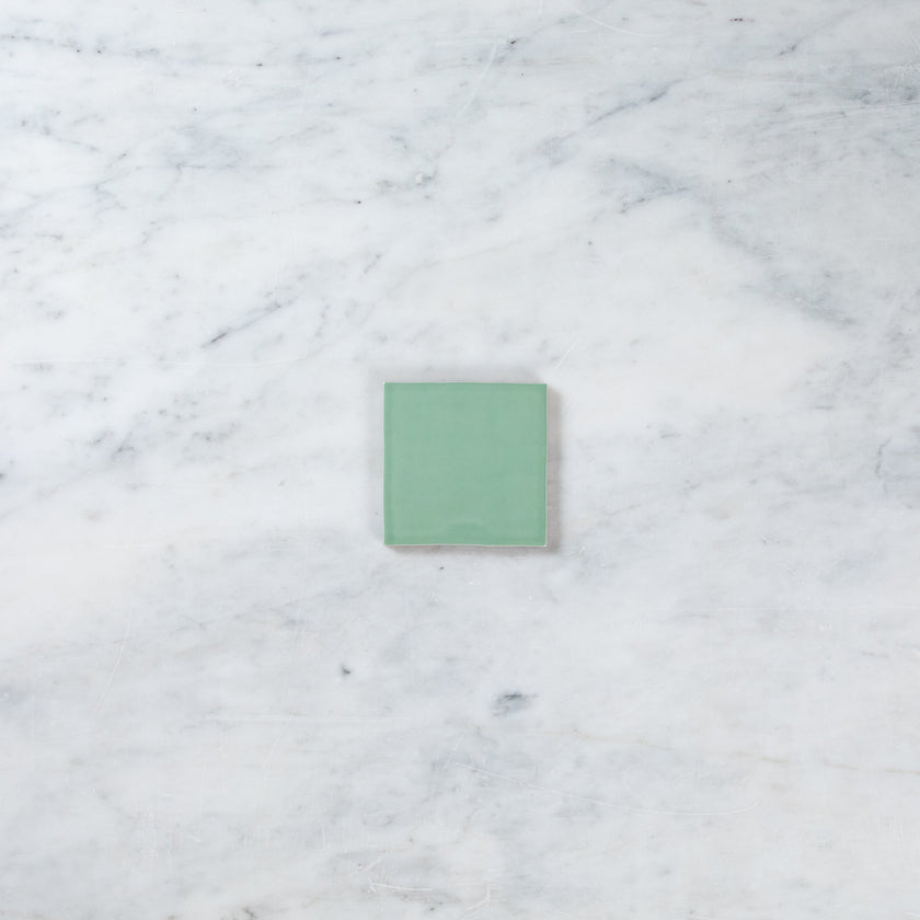 Noosa Eucalyptus Green Gloss Wave