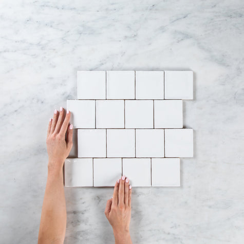 Noosa White Gloss Wave 100 x 100