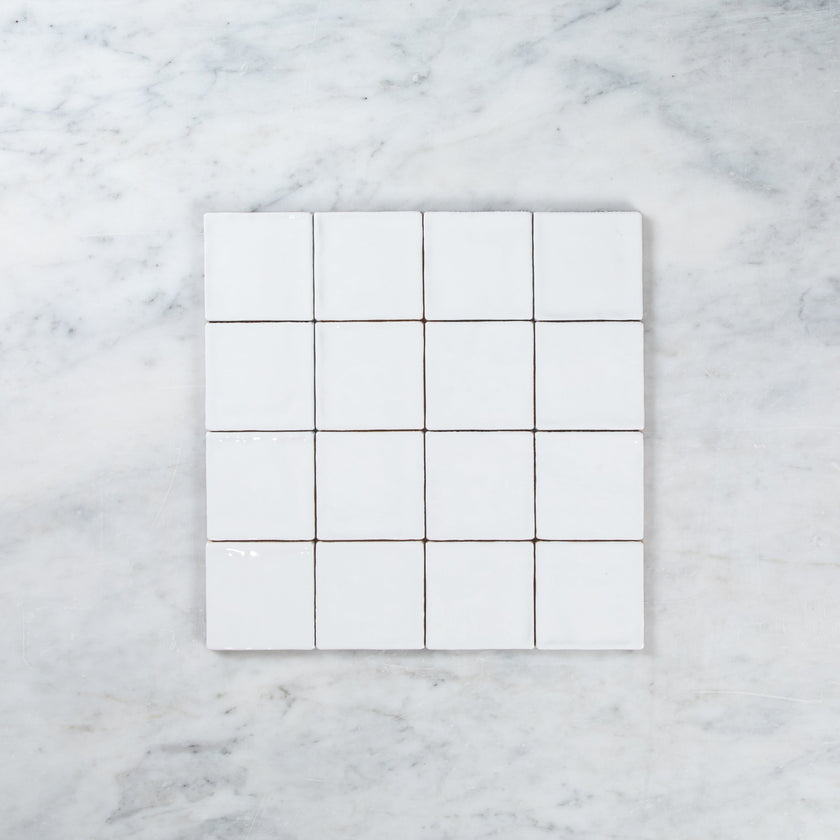 Noosa White Gloss Wave 100 x 100