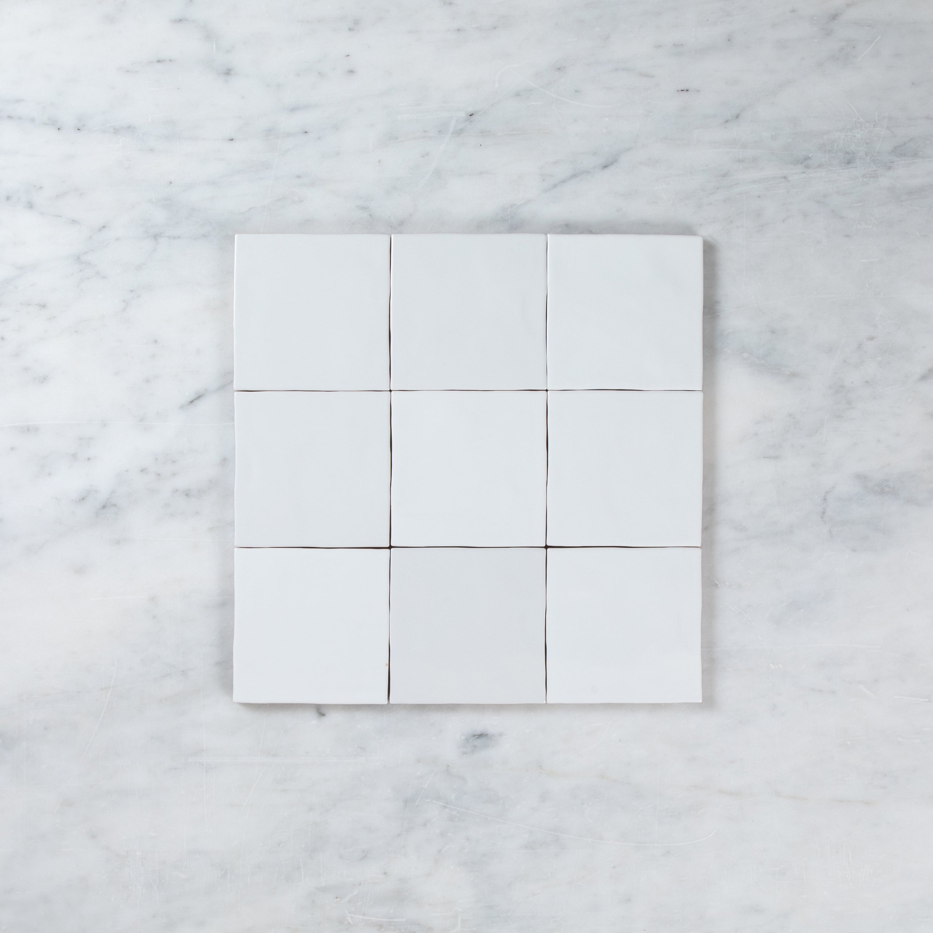 Noosa White Gloss Wave