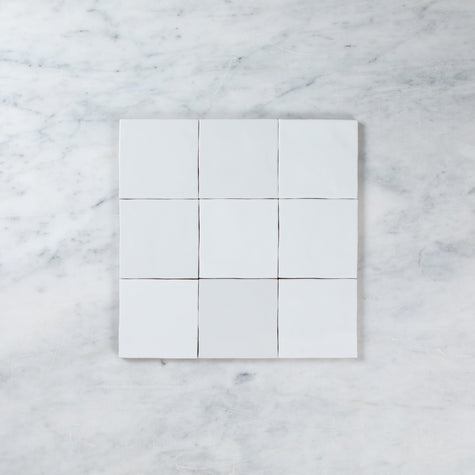 Noosa White Gloss Wave