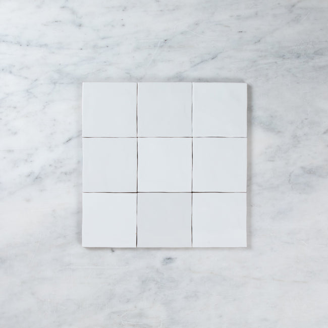 Noosa White Gloss Wave