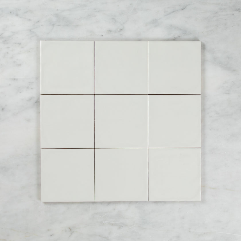 Noosa White Gloss Wave