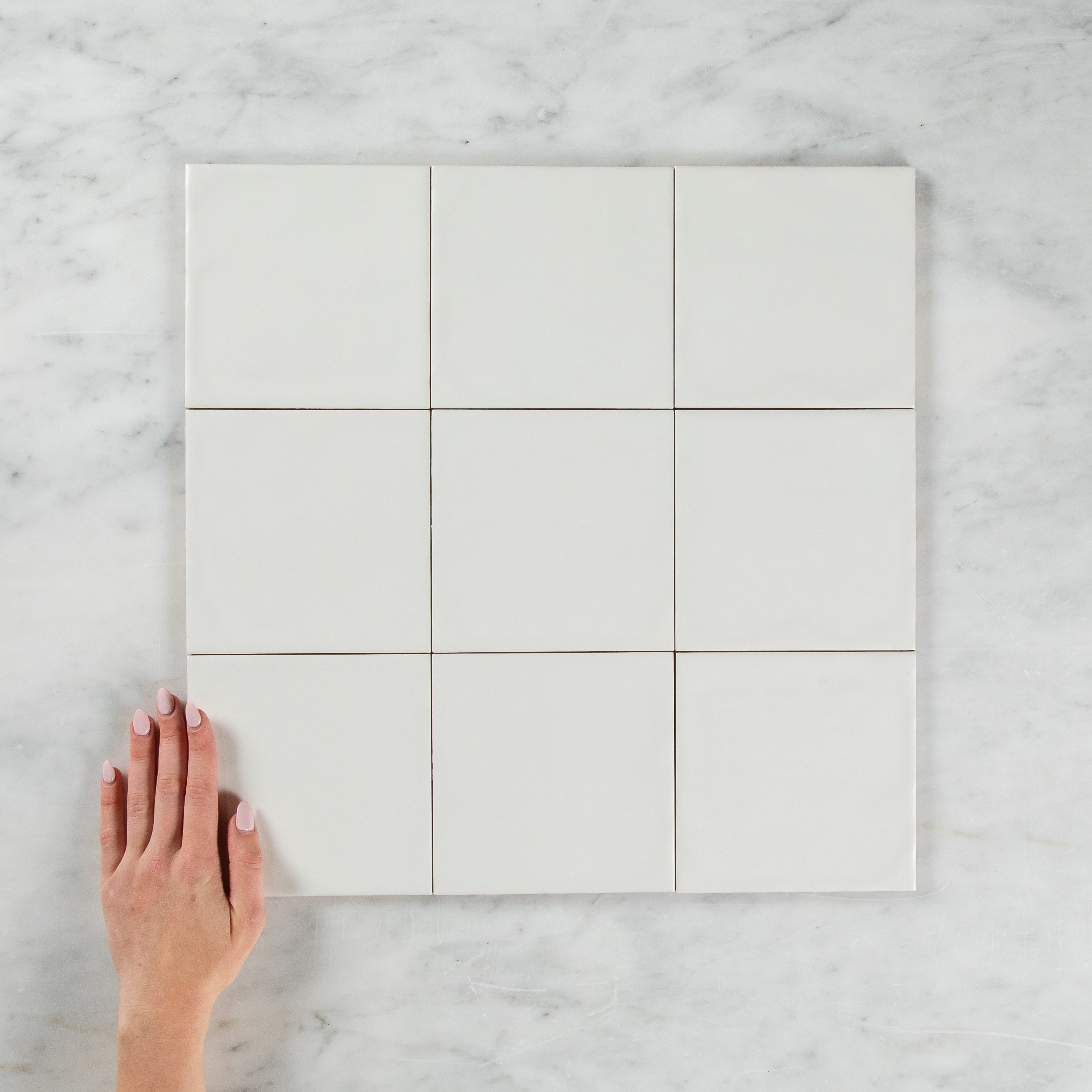 Noosa White Gloss Wave