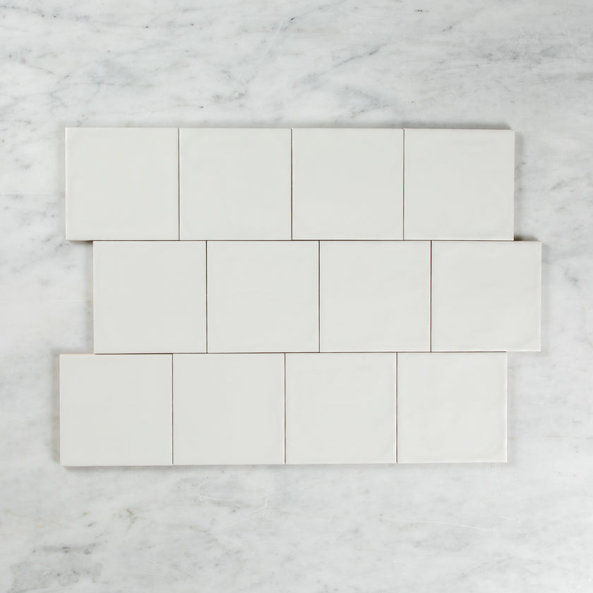 Noosa White Gloss Wave