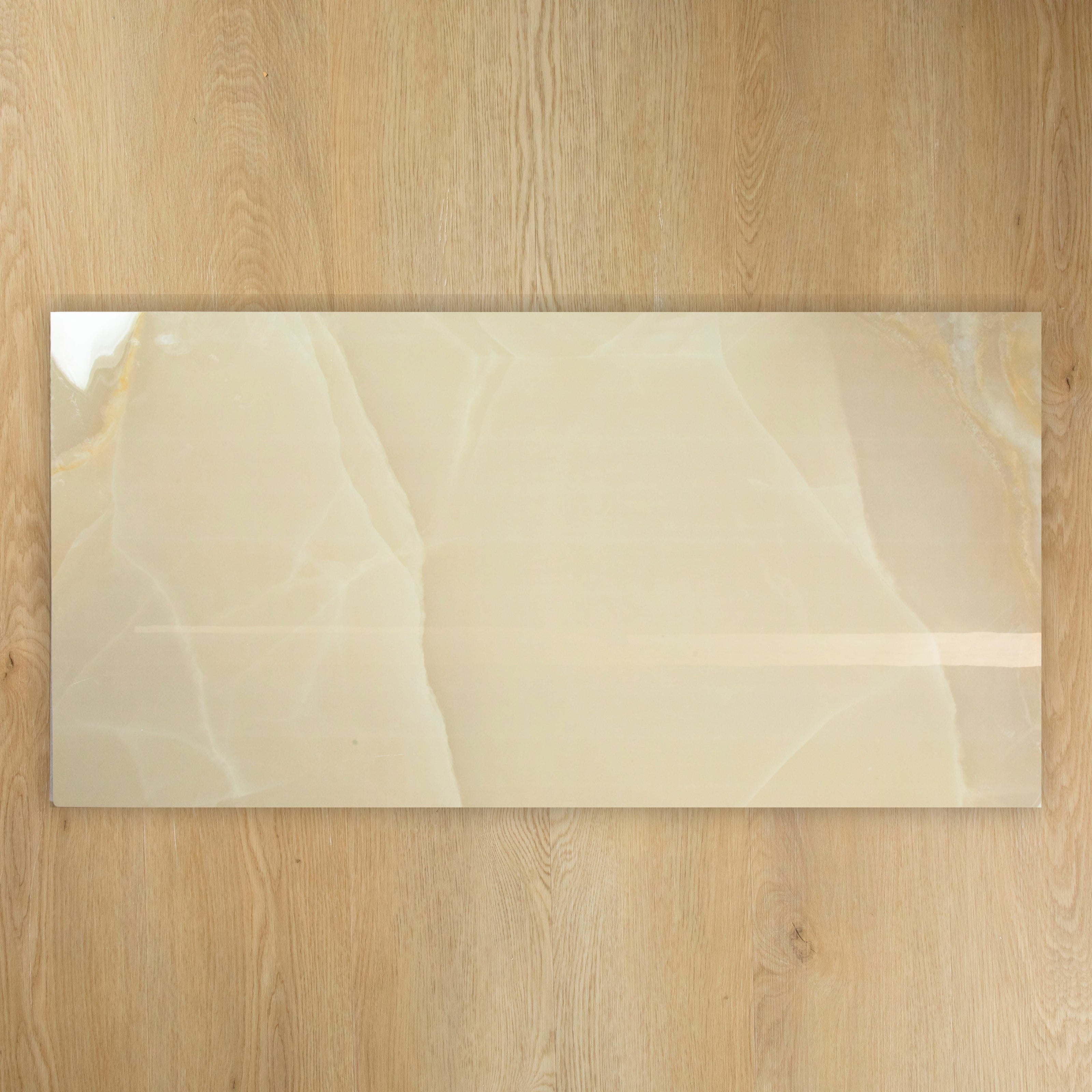 Onyx Aqua Cream Beige Polished