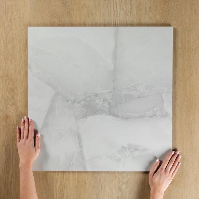 Petah Onyx Light Grey Polished