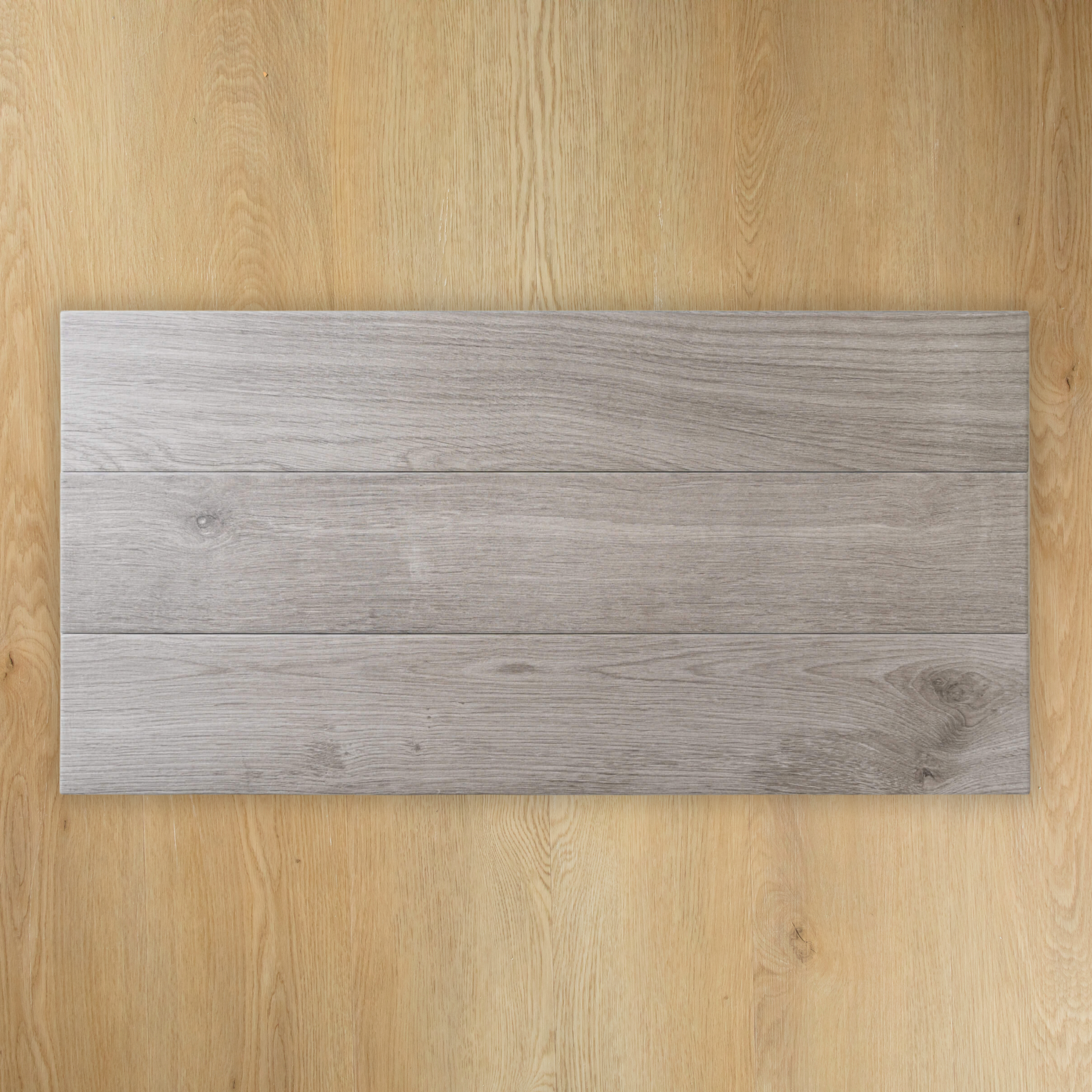 Rigel Grey In Out