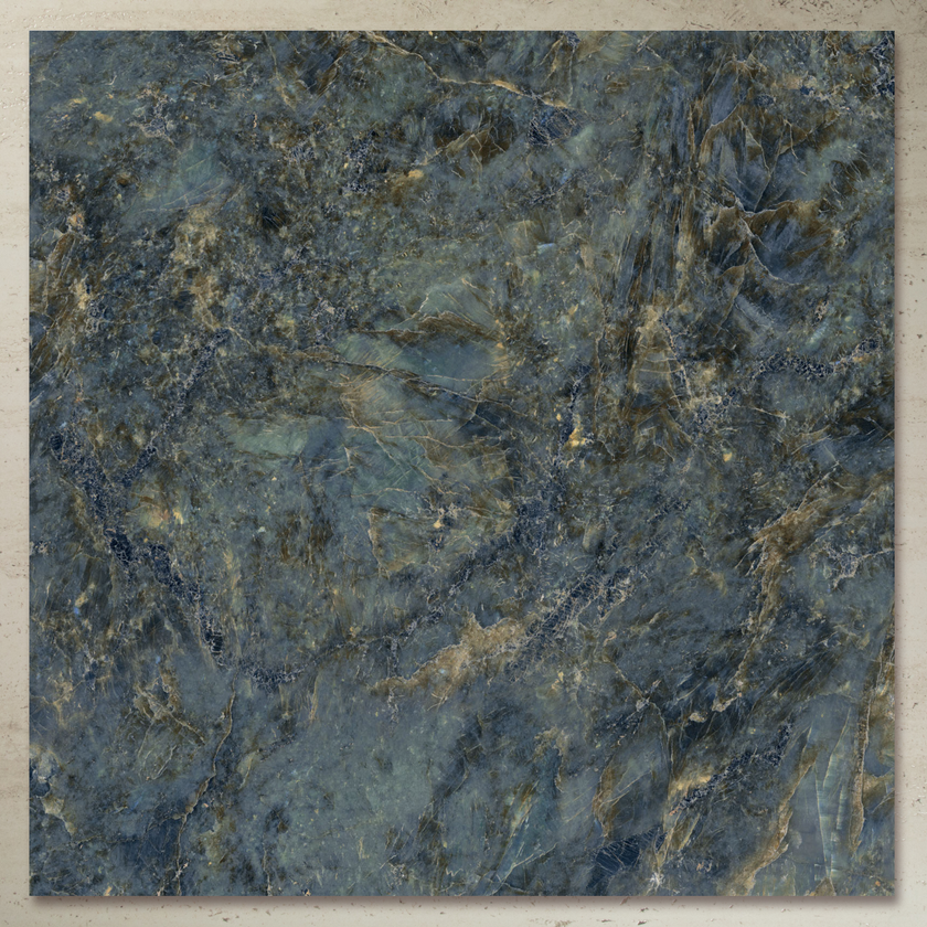 Sensi Signoria Labrodorite Lux