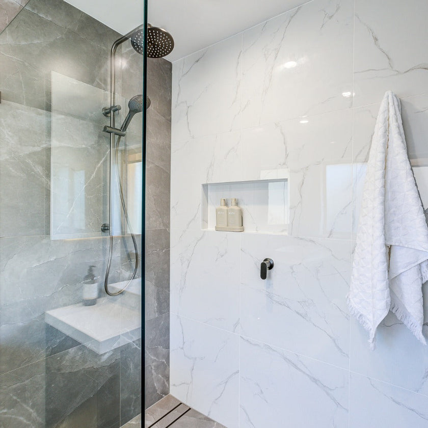 Winter Carrara Polished