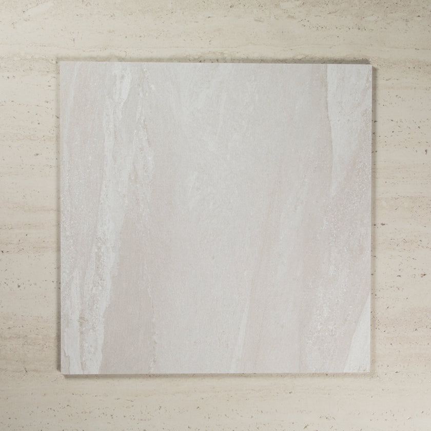 Sui Essence White Matte