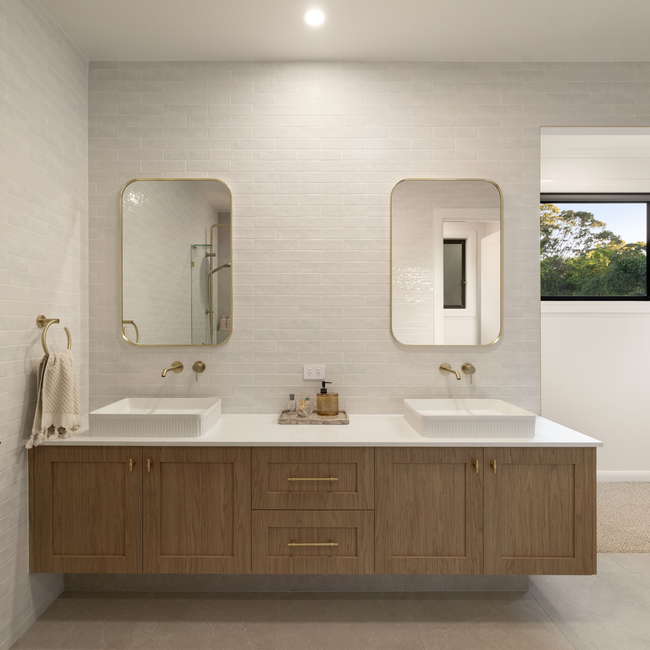 Terra Di Travertine Light + Haven White Subway