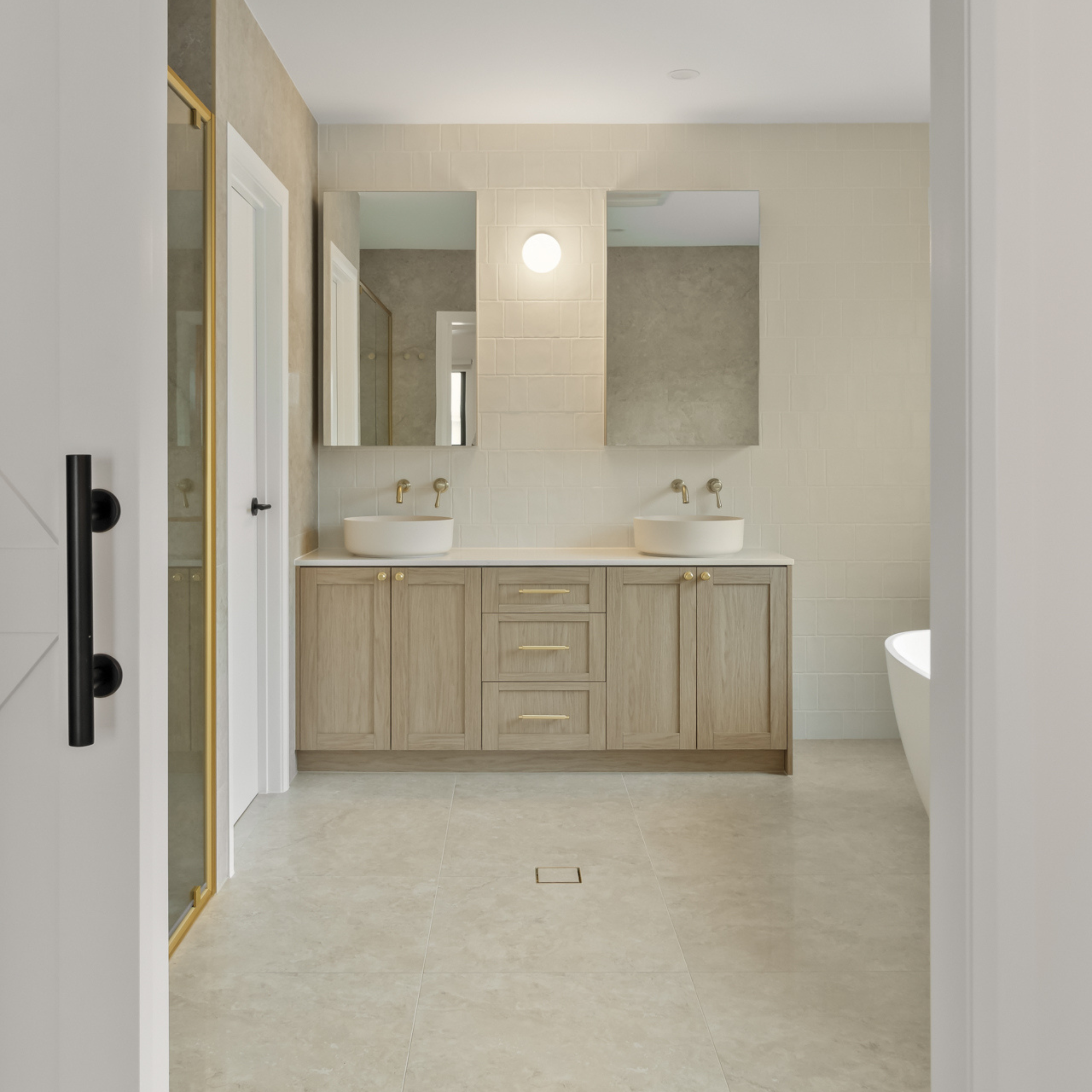 Travertine Stone Natural + Noosa White