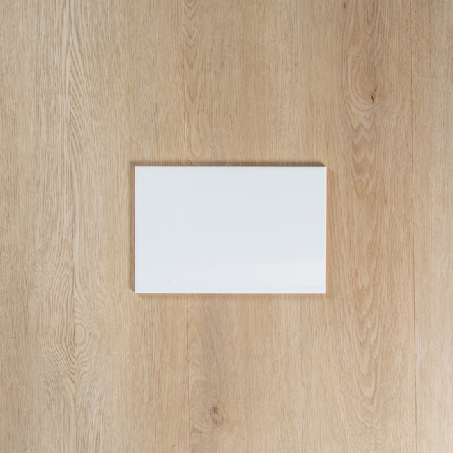 White Gloss Pressed Edge