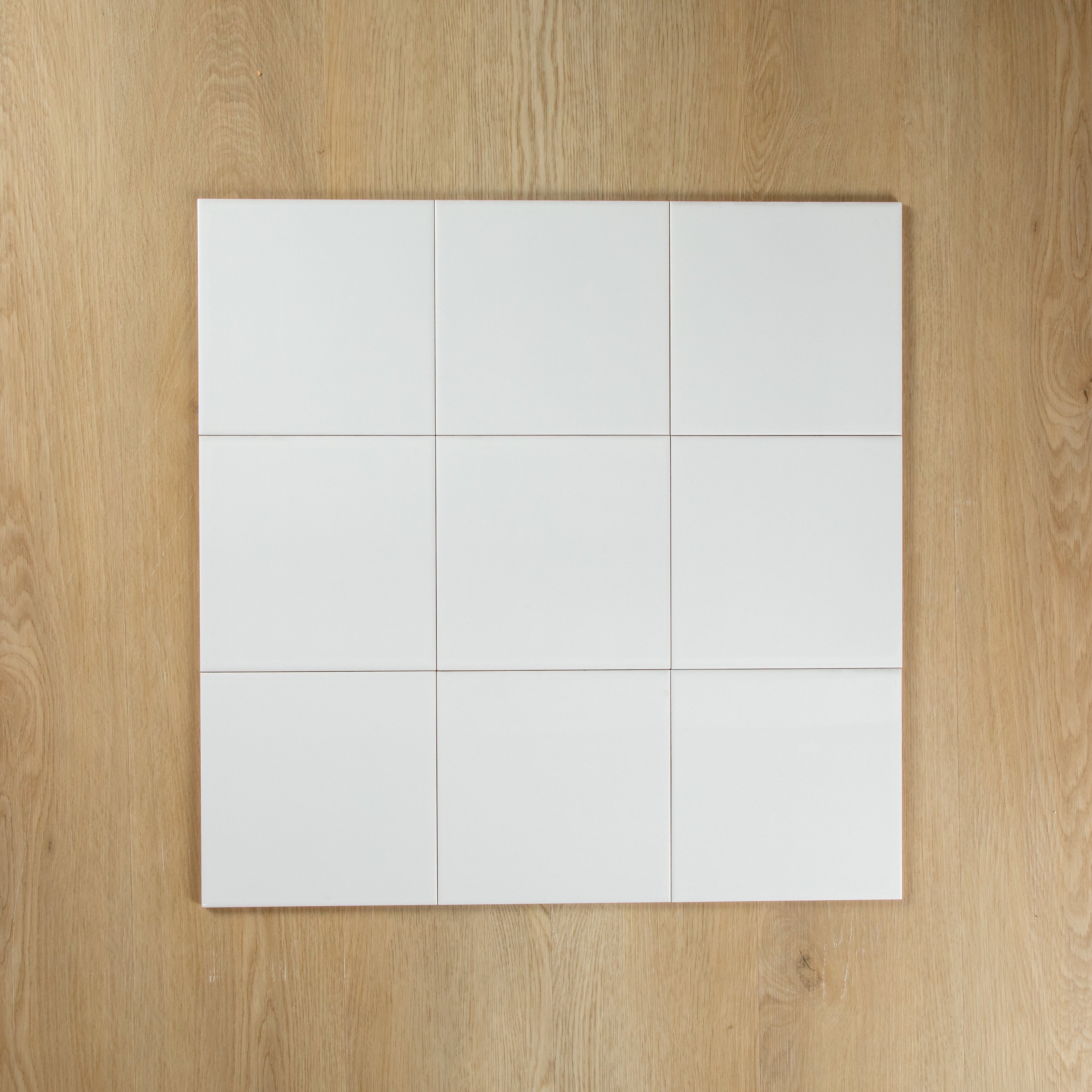 White Gloss Pressed Edge