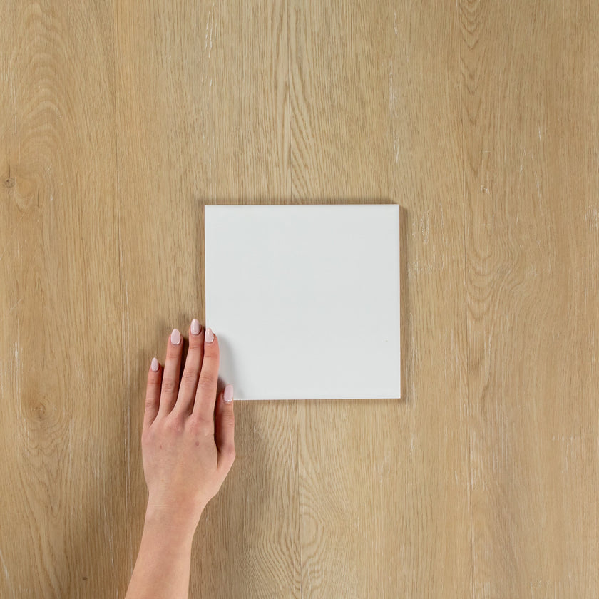 White Gloss Pressed Edge