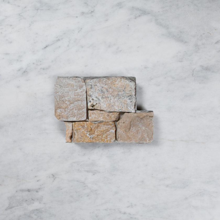 Chinese Travertine Z Panel Corner